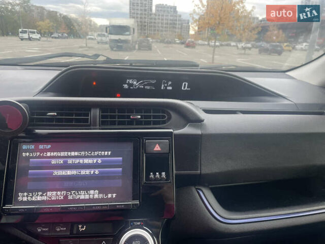 Фиолетовый Тойота Aqua, объемом двигателя 1.5 л и пробегом 83 тыс. км за 11900 $, фото 29 на Automoto.ua