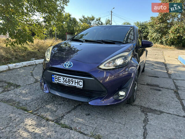 Фіолетовий Тойота Aqua, об'ємом двигуна 1.5 л та пробігом 61 тис. км за 11900 $, фото 7 на Automoto.ua