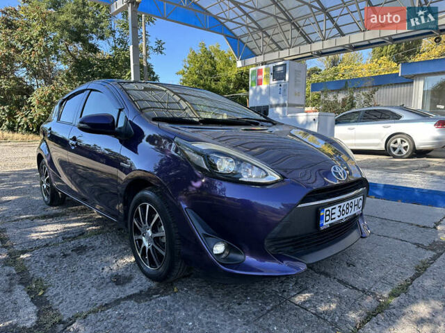 Фіолетовий Тойота Aqua, об'ємом двигуна 1.5 л та пробігом 61 тис. км за 11900 $, фото 4 на Automoto.ua