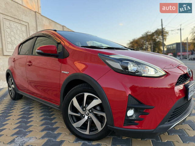 Тойота Aqua 2017 в Одессе на Automoto.ua Красный Тойота Aqua, объемом двигателя 1.5 л и пробегом 80 тыс. км за 13600 $, фото 13 на Automoto.ua