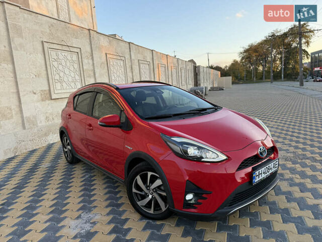 Тойота Aqua 2017 в Одессе на Automoto.ua Красный Тойота Aqua, объемом двигателя 1.5 л и пробегом 80 тыс. км за 13600 $, фото 14 на Automoto.ua