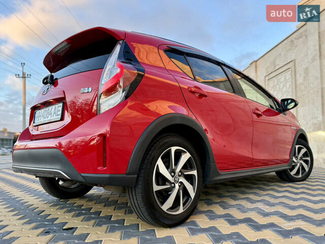 Тойота Aqua 2017 в Одессе на Automoto.ua Красный Тойота Aqua, объемом двигателя 1.5 л и пробегом 80 тыс. км за 13600 $, фото 25 на Automoto.ua