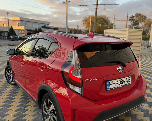 Тойота Aqua 2017 в Одессе на Automoto.ua Красный Тойота Aqua, объемом двигателя 1.5 л и пробегом 80 тыс. км за 13600 $, фото 20 на Automoto.ua