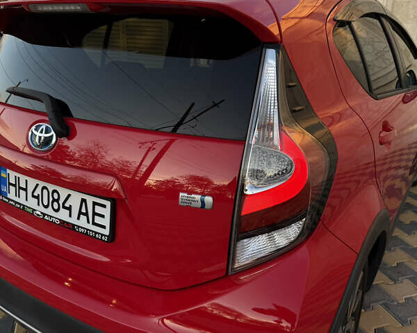 Тойота Aqua 2017 в Одессе на Automoto.ua Красный Тойота Aqua, объемом двигателя 1.5 л и пробегом 80 тыс. км за 13600 $, фото 39 на Automoto.ua