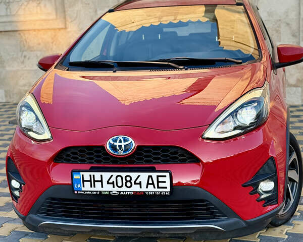 Тойота Aqua 2017 в Одессе на Automoto.ua Красный Тойота Aqua, объемом двигателя 1.5 л и пробегом 80 тыс. км за 13600 $, фото 10 на Automoto.ua