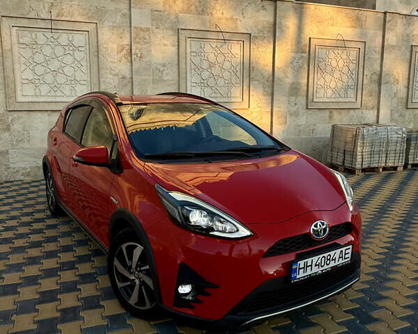 Тойота Aqua 2017 в Одессе на Automoto.ua Красный Тойота Aqua, объемом двигателя 1.5 л и пробегом 80 тыс. км за 13600 $, фото 12 на Automoto.ua