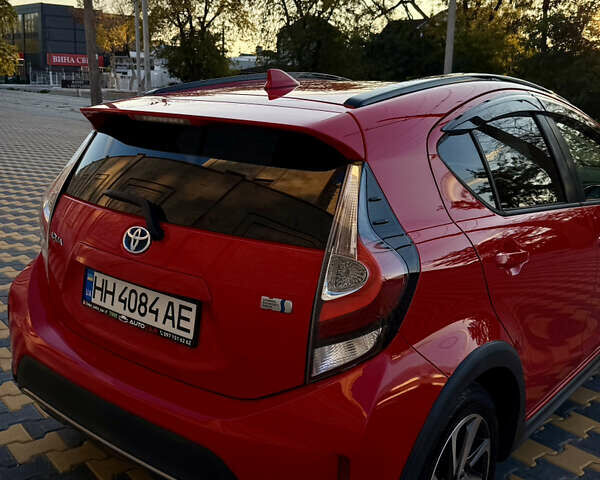 Тойота Aqua 2017 в Одессе на Automoto.ua Красный Тойота Aqua, объемом двигателя 1.5 л и пробегом 80 тыс. км за 13600 $, фото 55 на Automoto.ua
