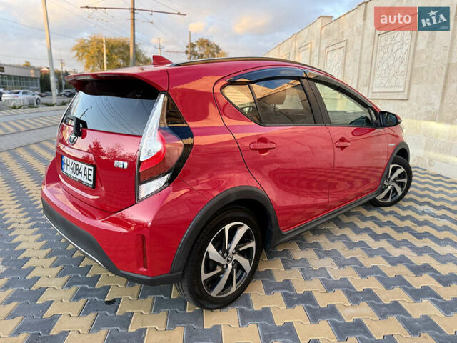 Тойота Aqua 2017 в Одессе на Automoto.ua Красный Тойота Aqua, объемом двигателя 1.5 л и пробегом 80 тыс. км за 13600 $, фото 37 на Automoto.ua