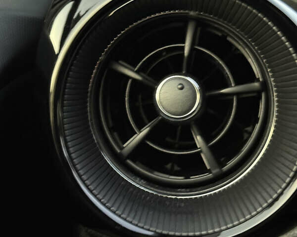 Тойота Aqua 2017 в Одессе на Automoto.ua Красный Тойота Aqua, объемом двигателя 1.5 л и пробегом 80 тыс. км за 13600 $, фото 75 на Automoto.ua