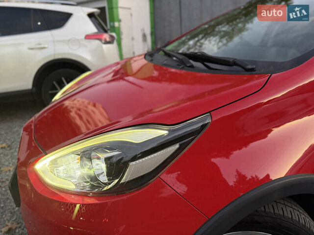Тойота Aqua 2017 в Одессе на Automoto.ua Красный Тойота Aqua, объемом двигателя 1.5 л и пробегом 80 тыс. км за 13600 $, фото 60 на Automoto.ua