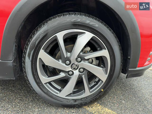 Красный Тойота Aqua, объемом двигателя 1.5 л и пробегом 79 тыс. км за 13700 $, фото 20 на Automoto.ua