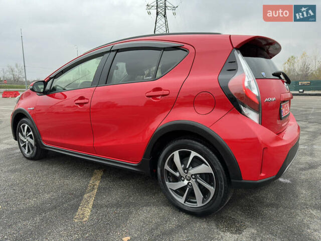 Красный Тойота Aqua, объемом двигателя 1.5 л и пробегом 79 тыс. км за 13700 $, фото 9 на Automoto.ua