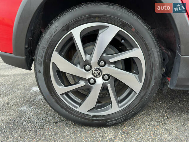 Красный Тойота Aqua, объемом двигателя 1.5 л и пробегом 79 тыс. км за 13700 $, фото 19 на Automoto.ua