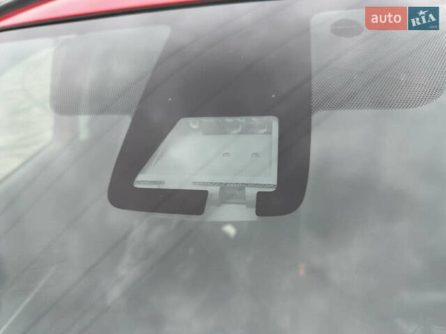 Красный Тойота Aqua, объемом двигателя 1.5 л и пробегом 79 тыс. км за 13700 $, фото 24 на Automoto.ua