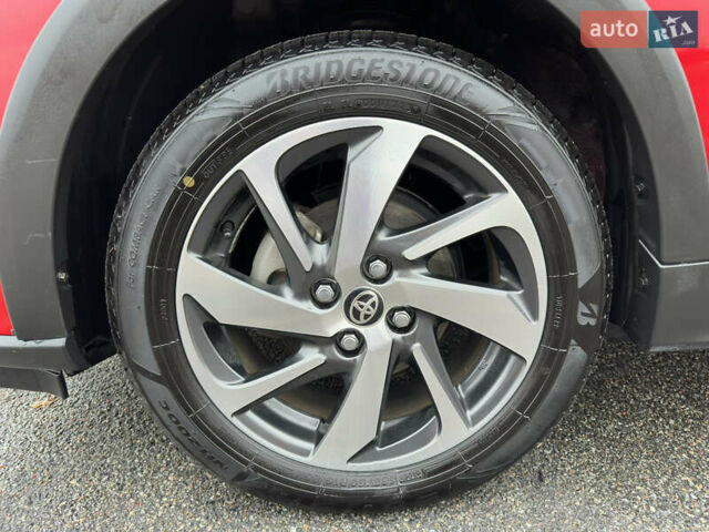 Красный Тойота Aqua, объемом двигателя 1.5 л и пробегом 79 тыс. км за 13700 $, фото 21 на Automoto.ua