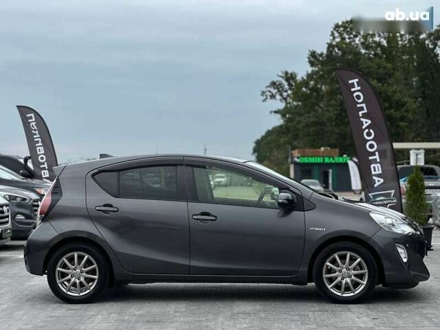 Тойота Aqua, об'ємом двигуна 0 л та пробігом 94 тис. км за 12500 $, фото 6 на Automoto.ua