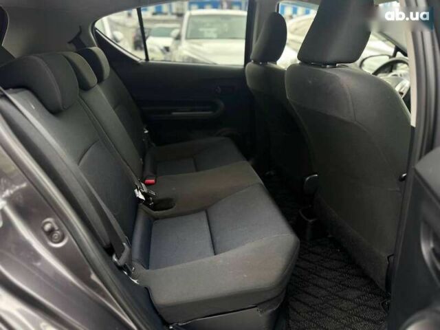 Тойота Aqua, объемом двигателя 0 л и пробегом 94 тыс. км за 12500 $, фото 14 на Automoto.ua