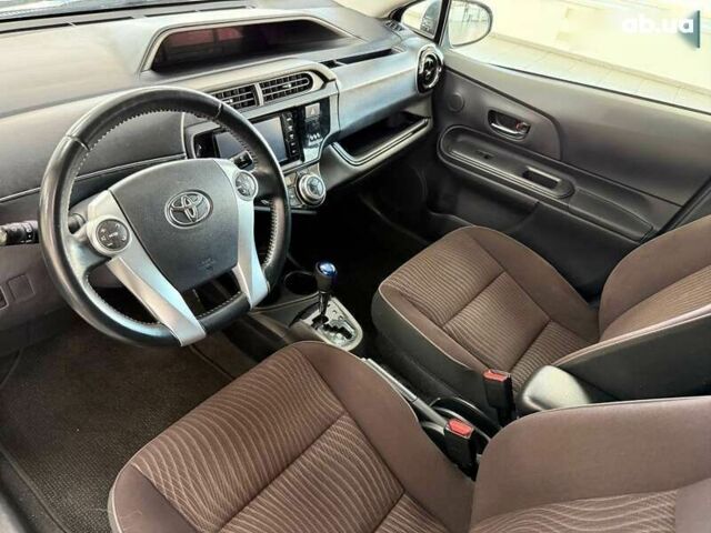 Тойота Aqua, объемом двигателя 0 л и пробегом 84 тыс. км за 11290 $, фото 16 на Automoto.ua