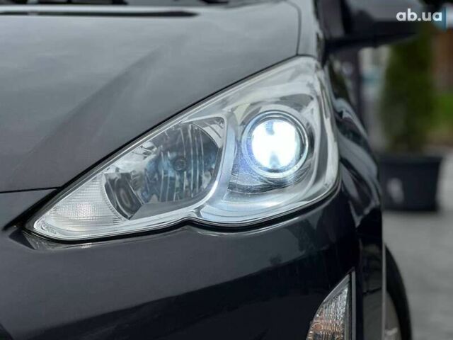 Тойота Aqua, об'ємом двигуна 0 л та пробігом 94 тис. км за 12500 $, фото 3 на Automoto.ua