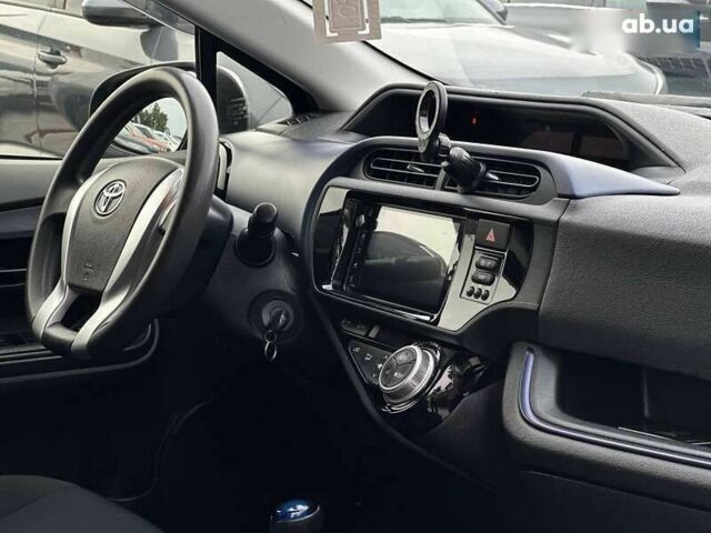 Тойота Aqua, об'ємом двигуна 0 л та пробігом 94 тис. км за 11990 $, фото 15 на Automoto.ua