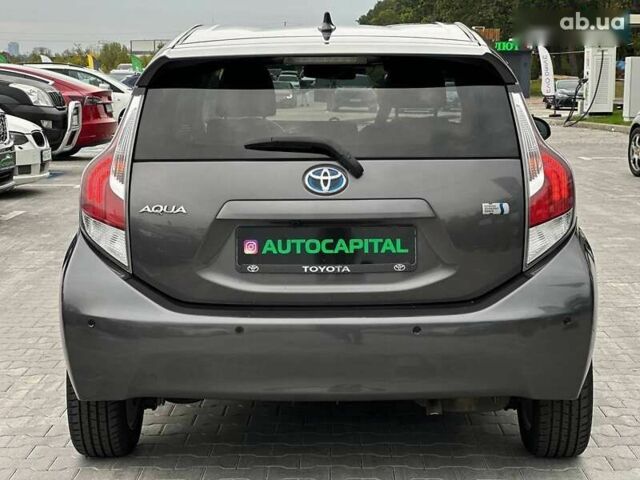 Тойота Aqua, об'ємом двигуна 0 л та пробігом 94 тис. км за 12500 $, фото 7 на Automoto.ua