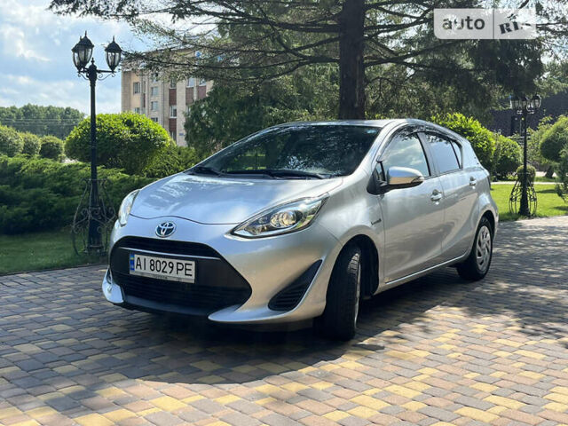 Тойота Aqua, объемом двигателя 1.5 л и пробегом 80 тыс. км за 13800 $, фото 6 на Automoto.ua