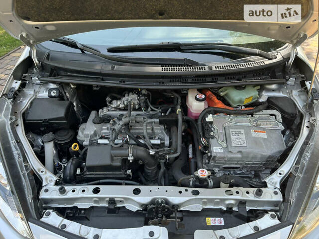 Тойота Aqua, объемом двигателя 1.5 л и пробегом 80 тыс. км за 13800 $, фото 32 на Automoto.ua