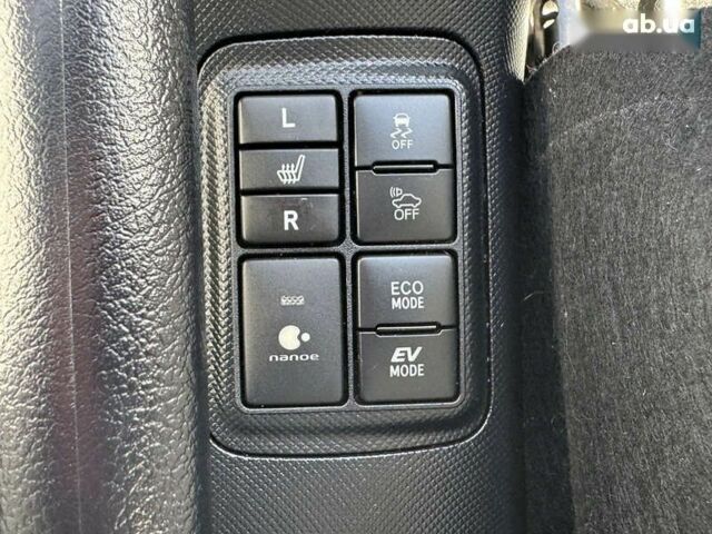 Тойота Aqua, объемом двигателя 0 л и пробегом 71 тыс. км за 13890 $, фото 26 на Automoto.ua