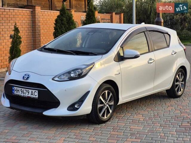 Тойота Aqua, об'ємом двигуна 1.5 л та пробігом 90 тис. км за 12799 $, фото 2 на Automoto.ua