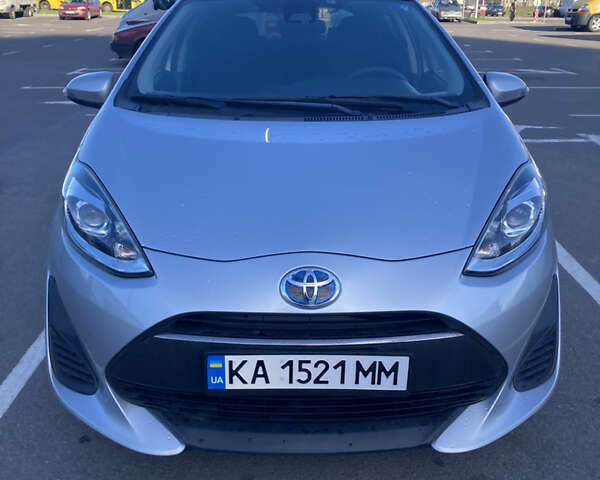 Тойота Aqua, объемом двигателя 1.5 л и пробегом 73 тыс. км за 11700 $, фото 9 на Automoto.ua