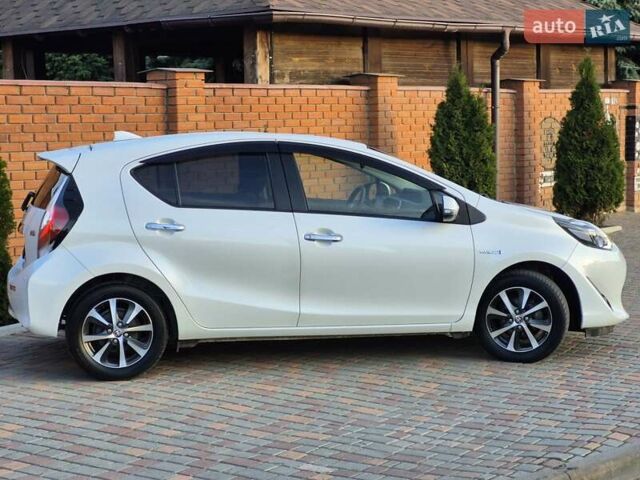 Тойота Aqua, об'ємом двигуна 1.5 л та пробігом 90 тис. км за 12799 $, фото 13 на Automoto.ua