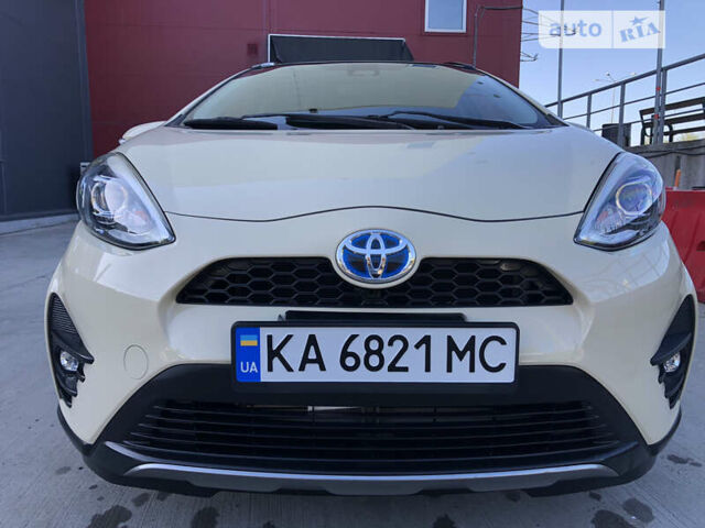 Тойота Aqua, объемом двигателя 1.5 л и пробегом 65 тыс. км за 14900 $, фото 7 на Automoto.ua