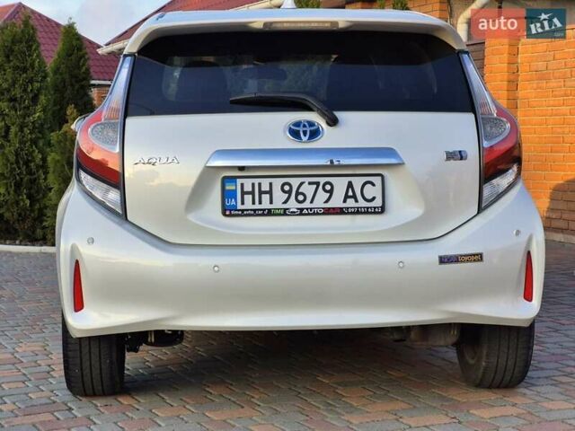 Тойота Aqua, об'ємом двигуна 1.5 л та пробігом 90 тис. км за 12799 $, фото 30 на Automoto.ua