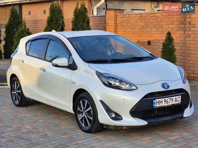 Тойота Aqua, об'ємом двигуна 1.5 л та пробігом 90 тис. км за 12799 $, фото 11 на Automoto.ua