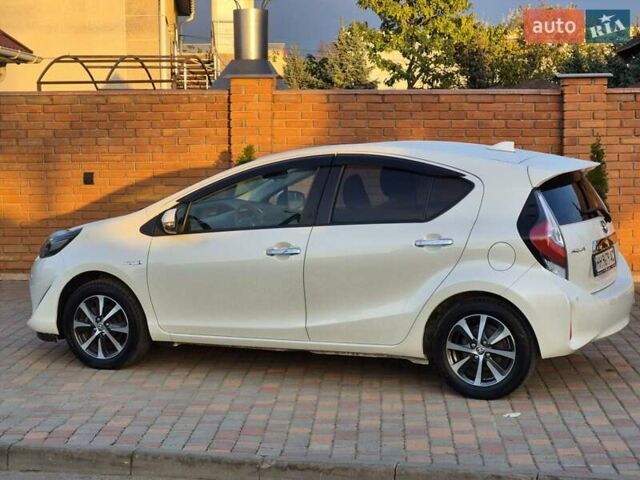 Тойота Aqua, об'ємом двигуна 1.5 л та пробігом 90 тис. км за 12799 $, фото 10 на Automoto.ua