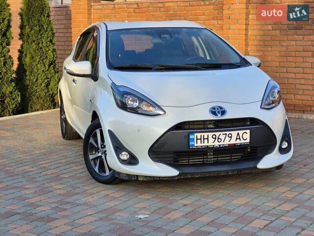 Тойота Aqua, об'ємом двигуна 1.5 л та пробігом 90 тис. км за 12799 $, фото 23 на Automoto.ua