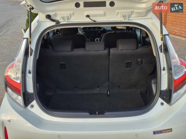 Тойота Aqua, об'ємом двигуна 1.5 л та пробігом 90 тис. км за 12799 $, фото 49 на Automoto.ua