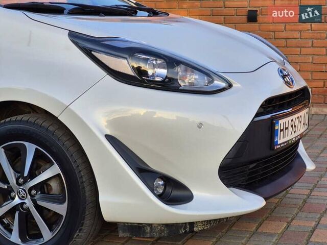 Тойота Aqua, об'ємом двигуна 1.5 л та пробігом 90 тис. км за 12799 $, фото 32 на Automoto.ua