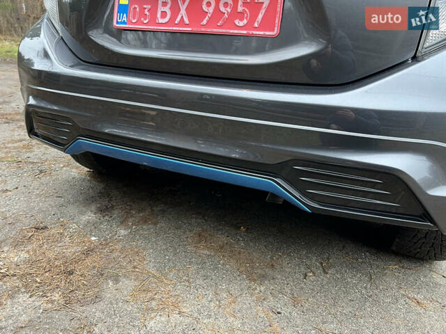 Серый Тойота Aqua, объемом двигателя 1.5 л и пробегом 61 тыс. км за 11400 $, фото 23 на Automoto.ua