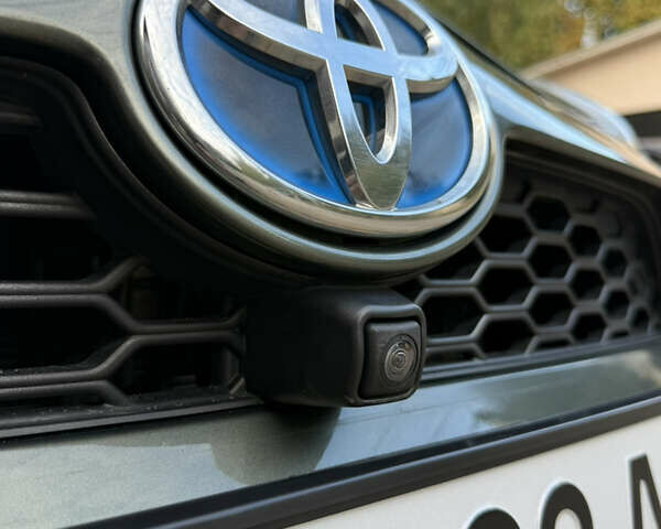 Серый Тойота Aqua, объемом двигателя 1.5 л и пробегом 57 тыс. км за 14900 $, фото 35 на Automoto.ua