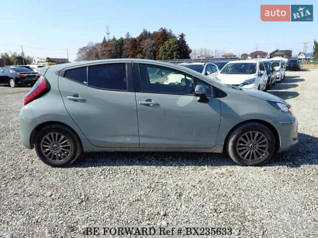 Серый Тойота Aqua, объемом двигателя 1.5 л и пробегом 47 тыс. км за 16500 $, фото 7 на Automoto.ua