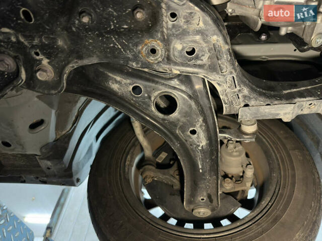 Серый Тойота Aqua, объемом двигателя 1.5 л и пробегом 58 тыс. км за 18900 $, фото 68 на Automoto.ua