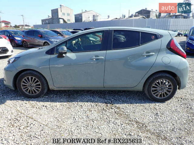 Серый Тойота Aqua, объемом двигателя 1.5 л и пробегом 47 тыс. км за 16500 $, фото 5 на Automoto.ua