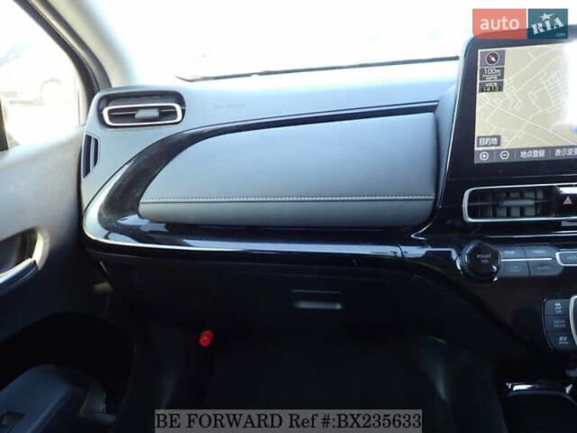 Серый Тойота Aqua, объемом двигателя 1.5 л и пробегом 47 тыс. км за 16500 $, фото 10 на Automoto.ua