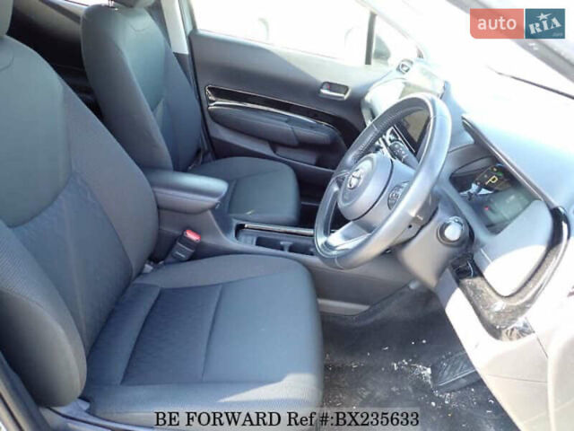 Серый Тойота Aqua, объемом двигателя 1.5 л и пробегом 47 тыс. км за 16500 $, фото 13 на Automoto.ua