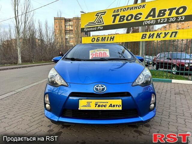 Синий Тойота Aqua, объемом двигателя 1.5 л и пробегом 125 тыс. км за 10350 $, фото 1 на Automoto.ua