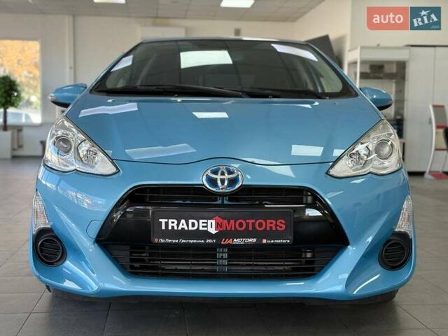 Синий Тойота Aqua, объемом двигателя 1.5 л и пробегом 84 тыс. км за 10790 $, фото 2 на Automoto.ua