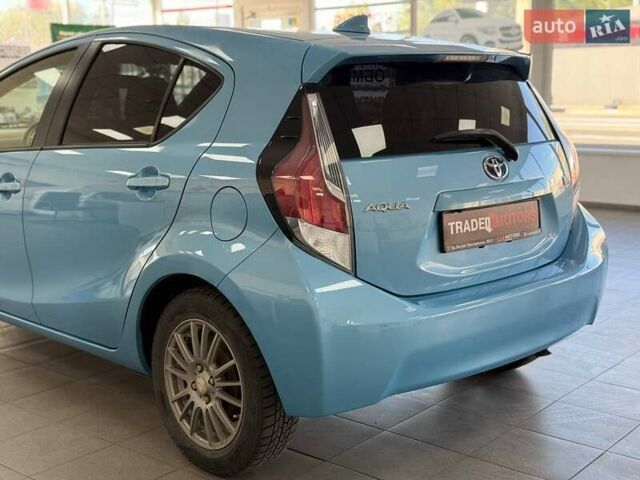 Синий Тойота Aqua, объемом двигателя 1.5 л и пробегом 84 тыс. км за 10790 $, фото 7 на Automoto.ua