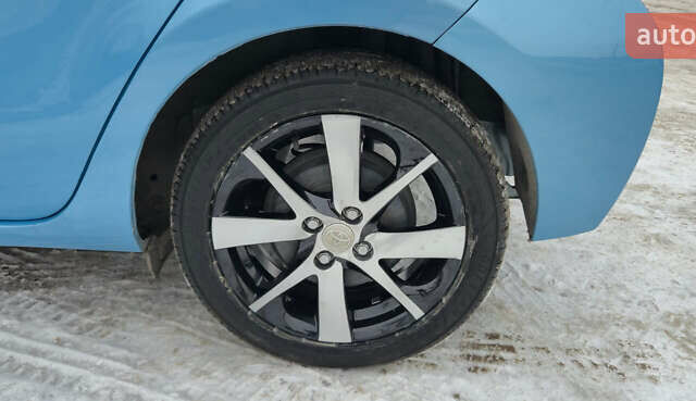 Синий Тойота Aqua, объемом двигателя 1.5 л и пробегом 57 тыс. км за 11700 $, фото 27 на Automoto.ua