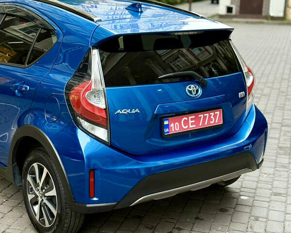 Синий Тойота Aqua, объемом двигателя 1.5 л и пробегом 52 тыс. км за 13500 $, фото 5 на Automoto.ua